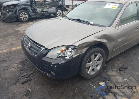 2002 Nissan Altima 2.5 Sl из США, поврежденный, VIN 1N4AL11D92C294136